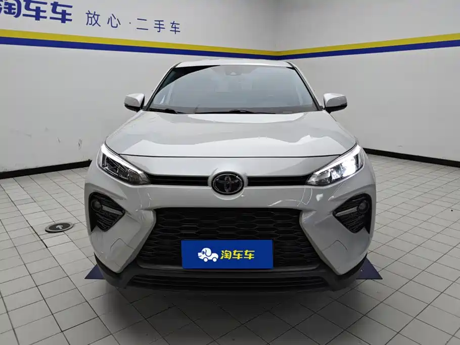 Toyota Wildlander — фото 2