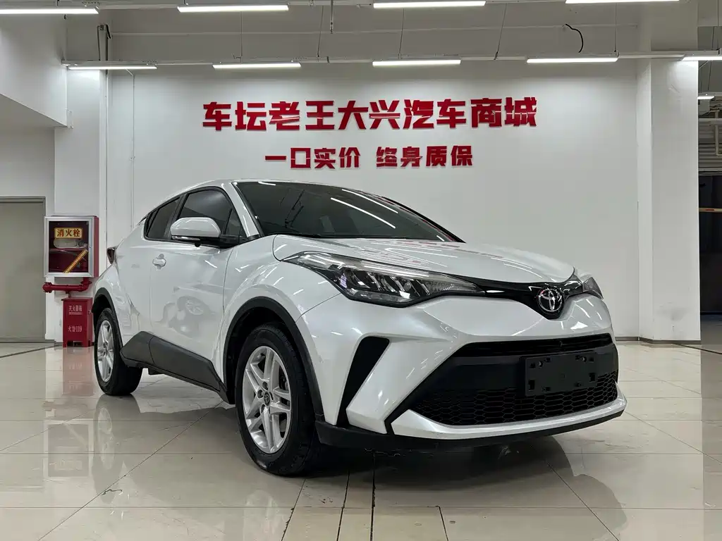 Toyota C-HR — фото 3