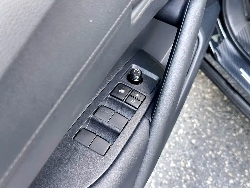 Toyota Corolla Cross — фото 19