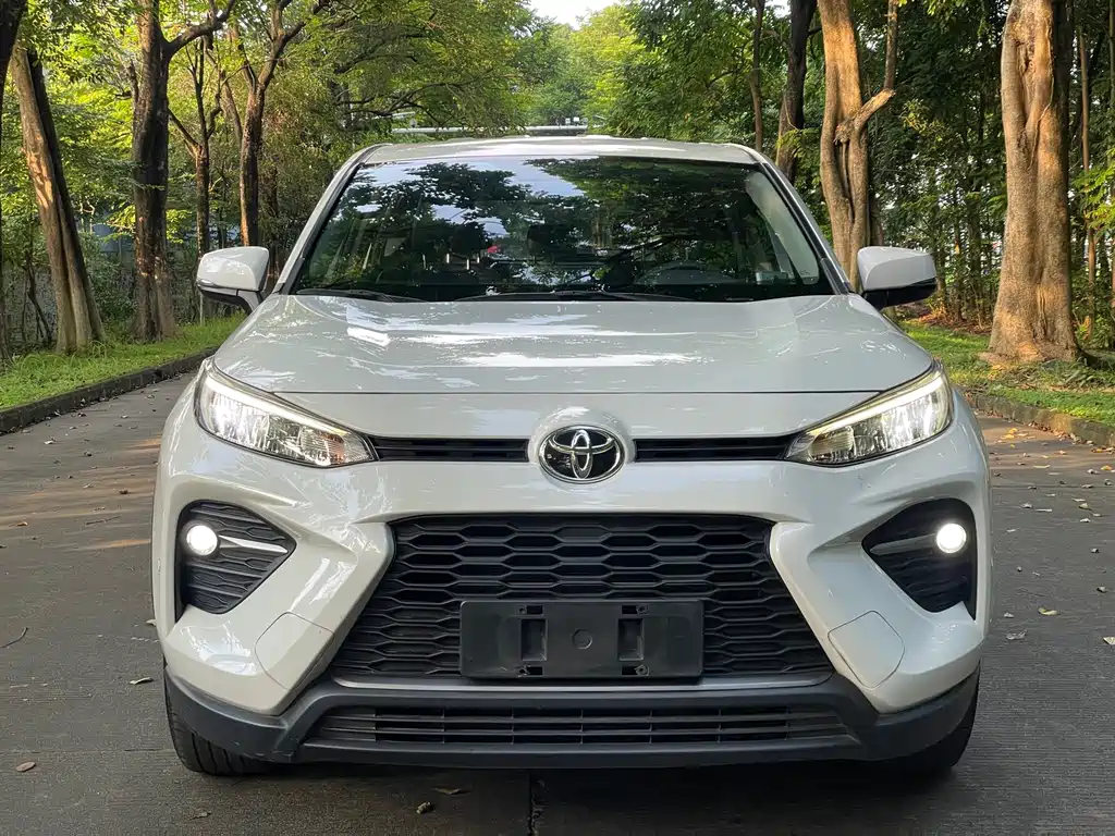 Toyota Wildlander — фото 4