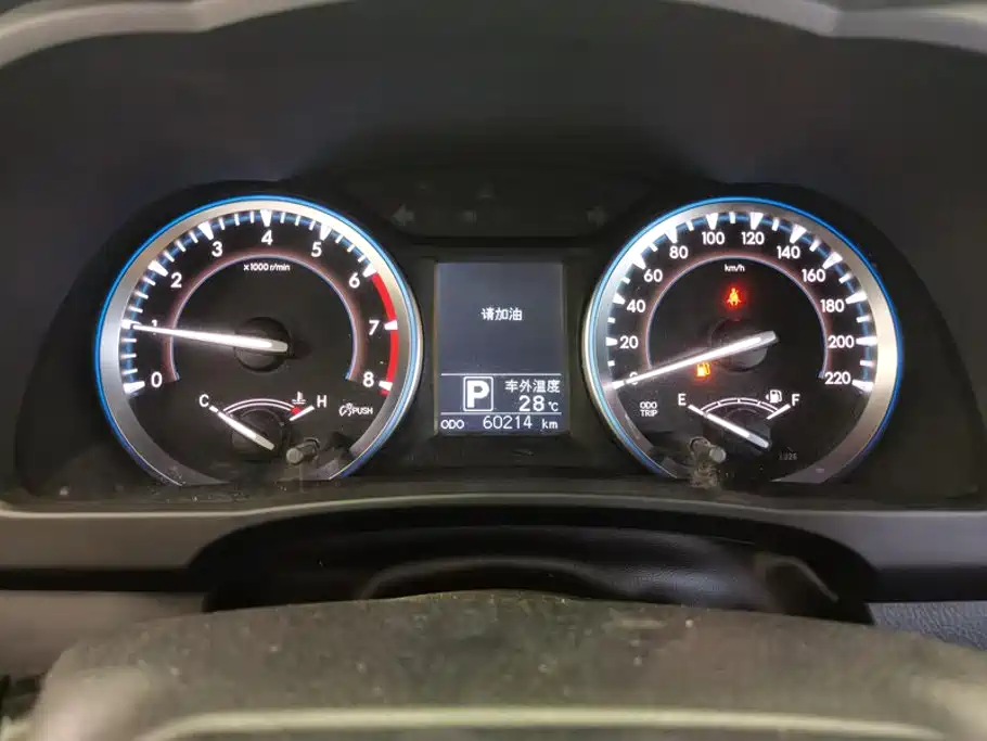 Toyota Highlander — фото 14
