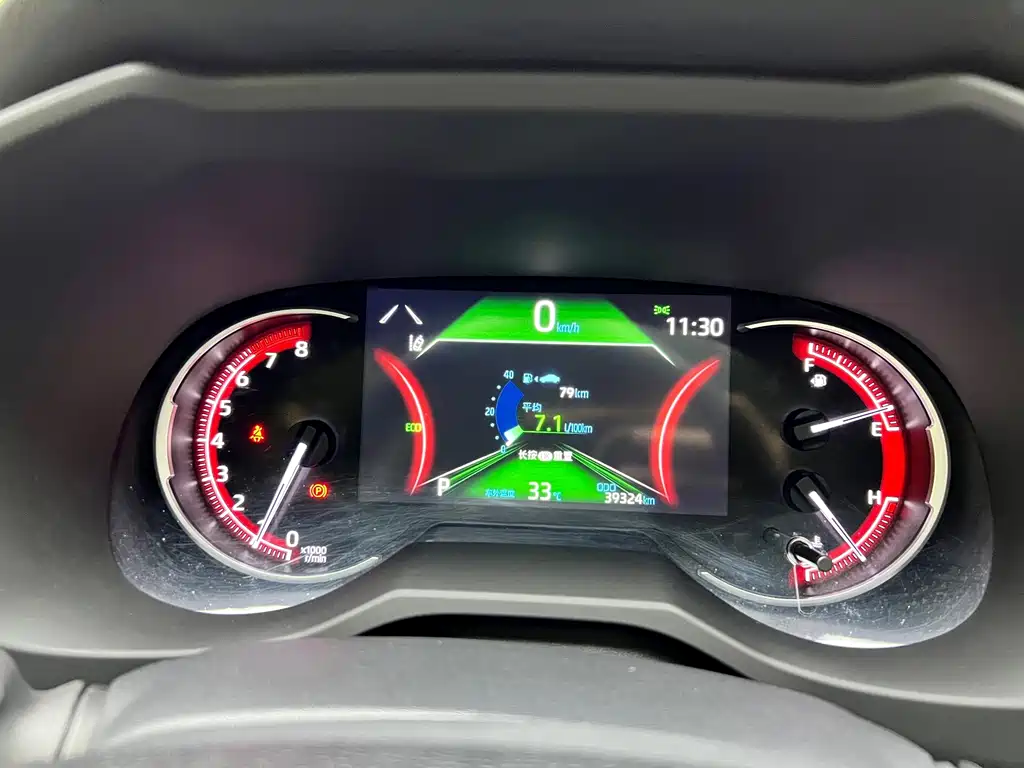Toyota RAV4 — фото 10