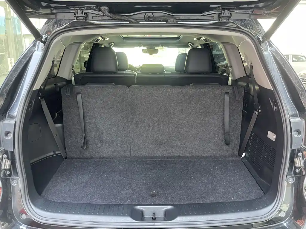 Toyota Highlander — фото 20