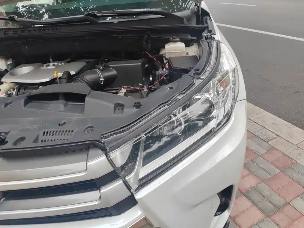 Toyota Highlander — фото 20