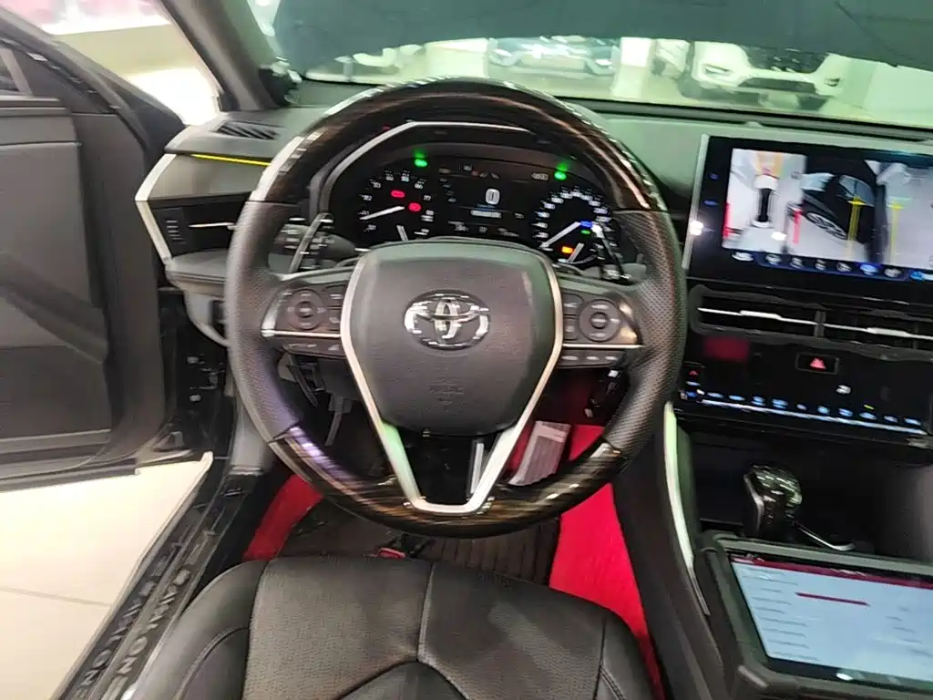 Toyota Avalon — фото 11