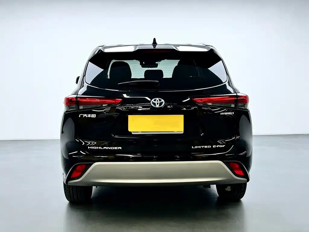 Toyota Highlander — фото 5