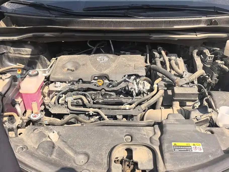 Toyota Granvia — фото 10