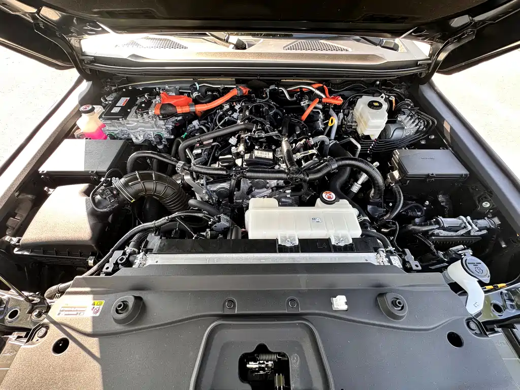 Toyota Prado — фото 15