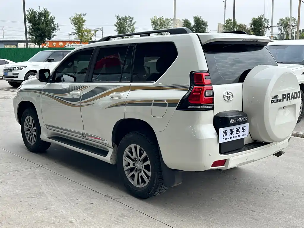 Toyota Prado (Import) — фото 9