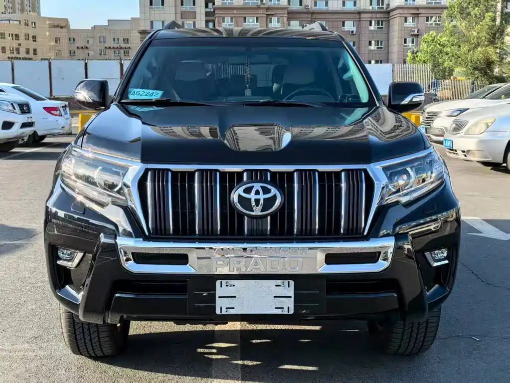 Toyota Prado (Import) — фото 2