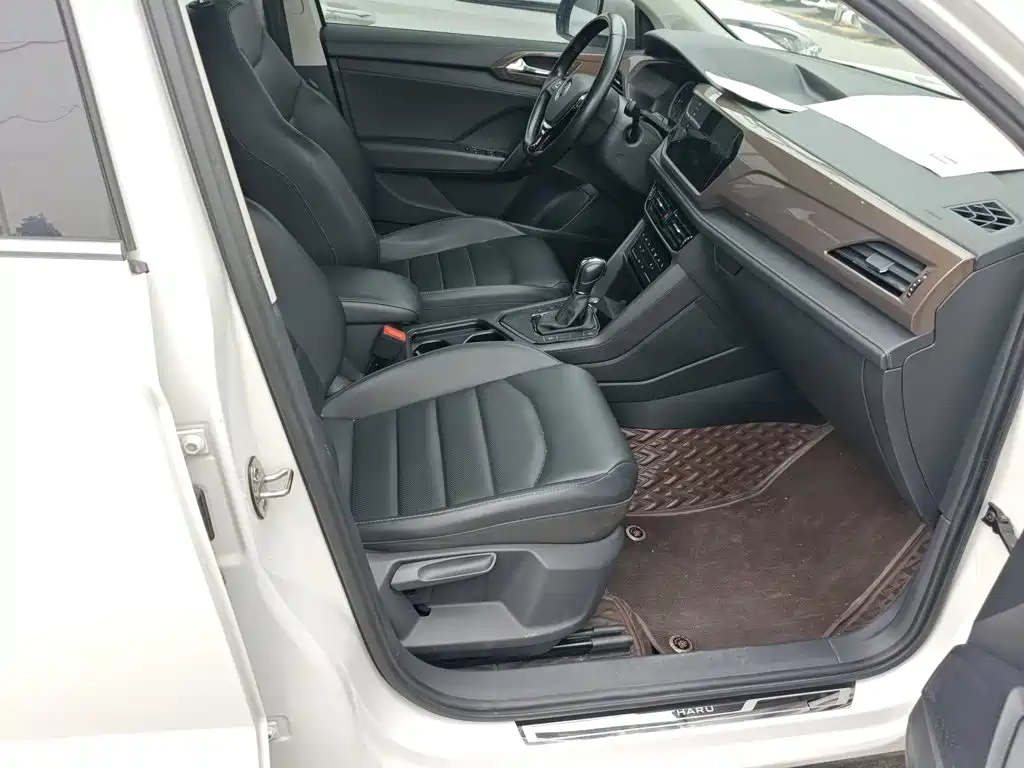 Volkswagen Tharu — фото 3