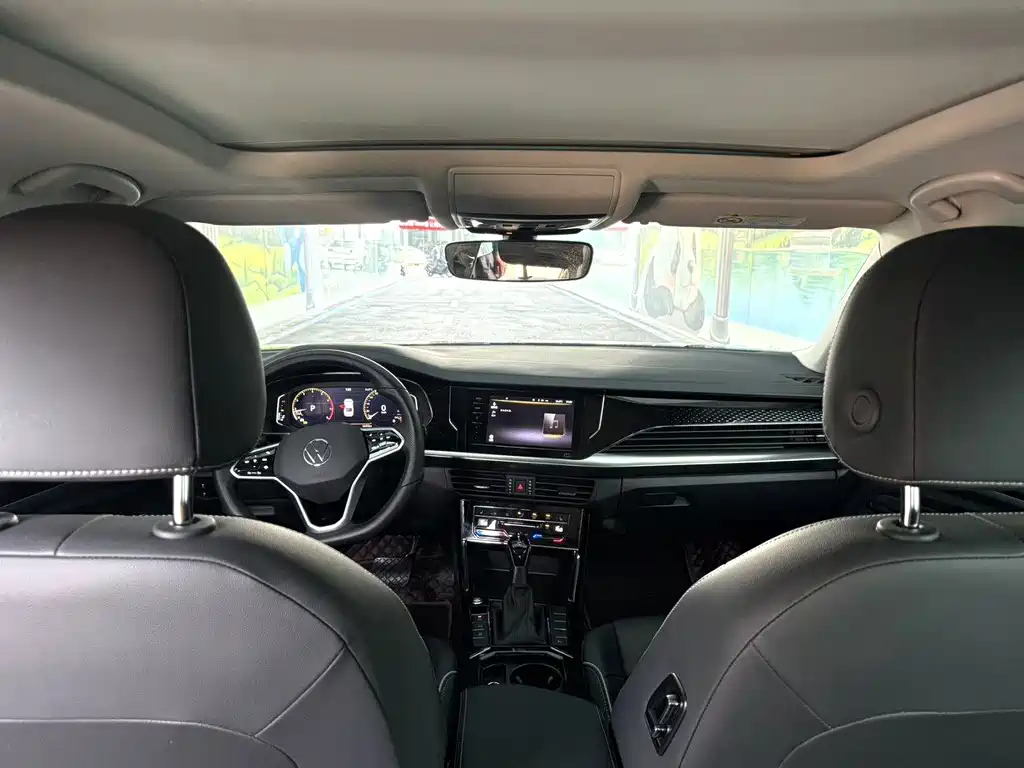 Volkswagen Passat — фото 8