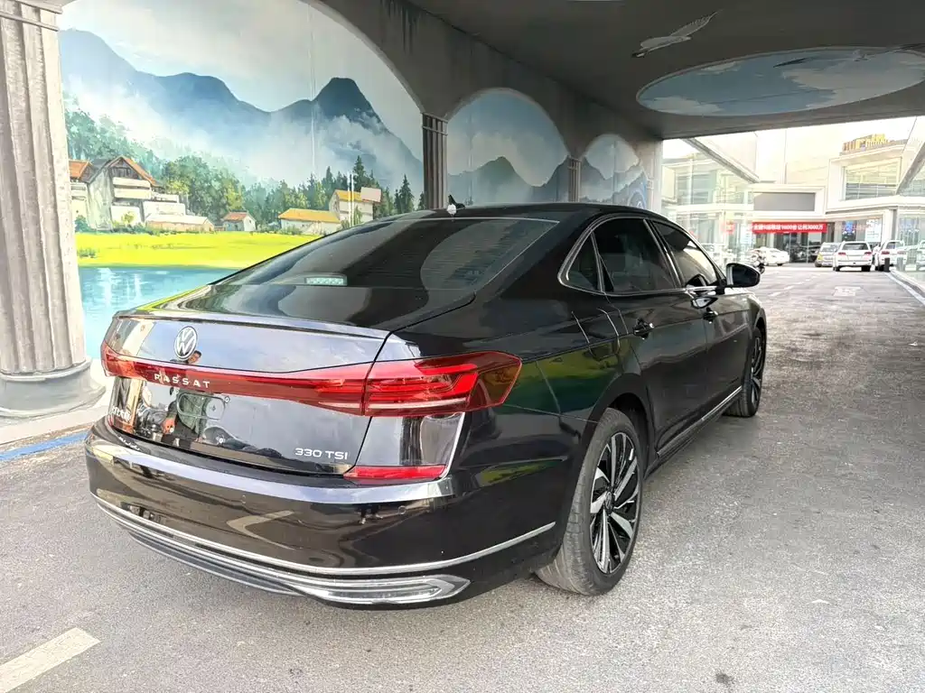 Volkswagen Passat — фото 9