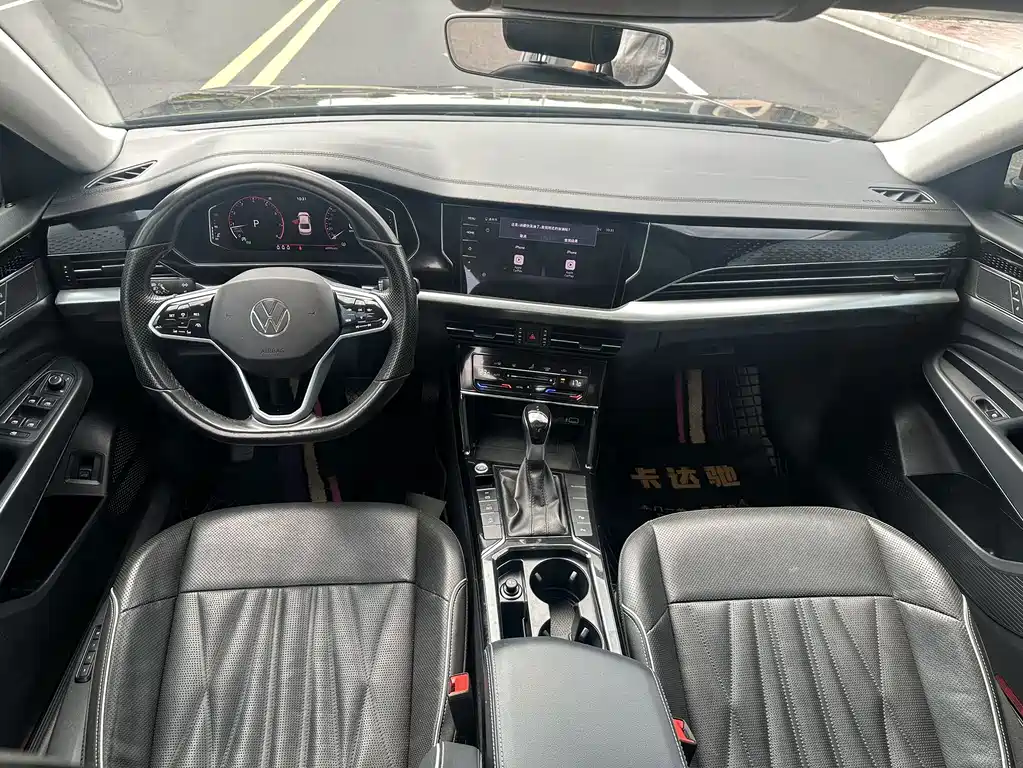 Volkswagen Passat — фото 6