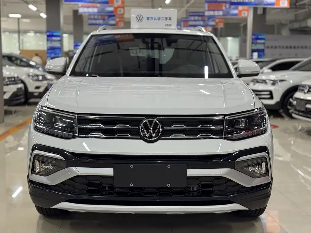 Volkswagen T-Cross — фото 2