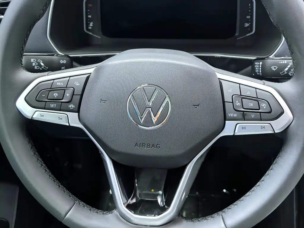 Volkswagen Tharu — фото 15