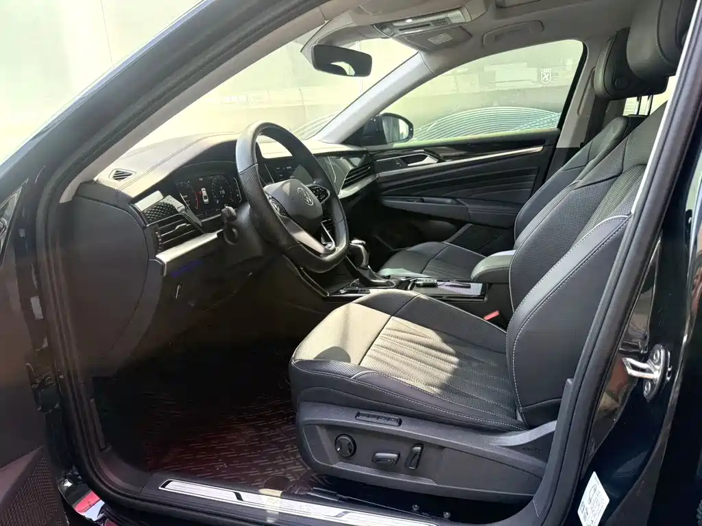 Volkswagen Passat — фото 4