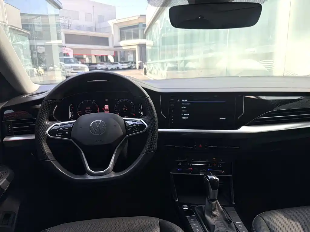 Volkswagen Passat — фото 5