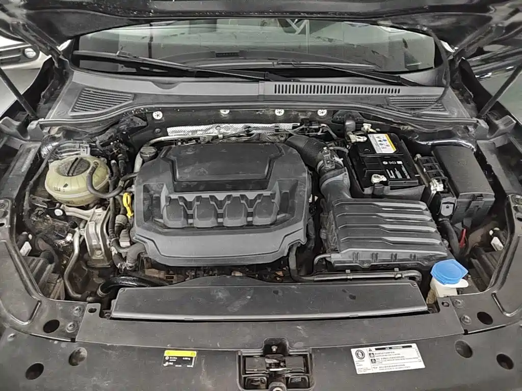 Volkswagen Passat — фото 20