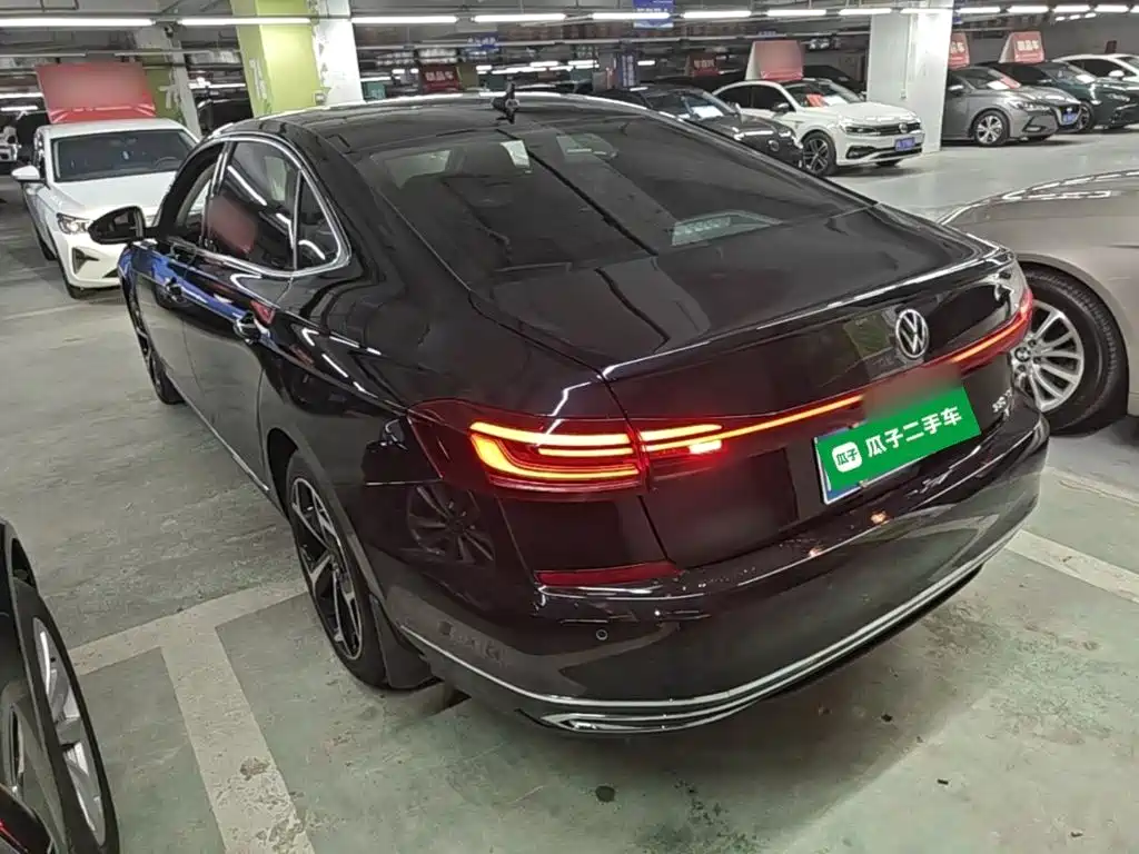 Volkswagen Passat — фото 5
