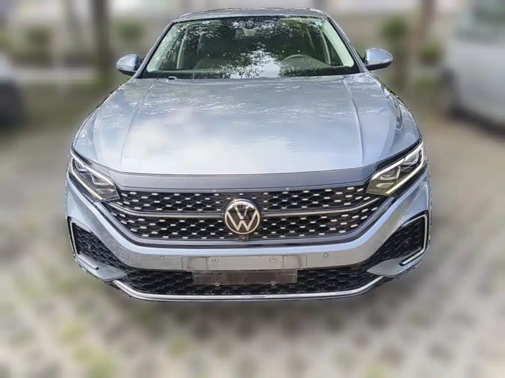 Volkswagen Passat — фото 5