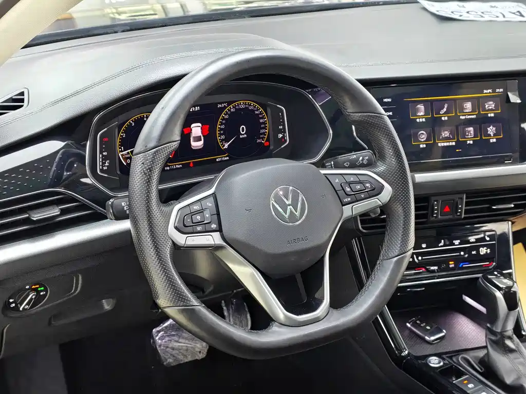 Volkswagen Passat — фото 13