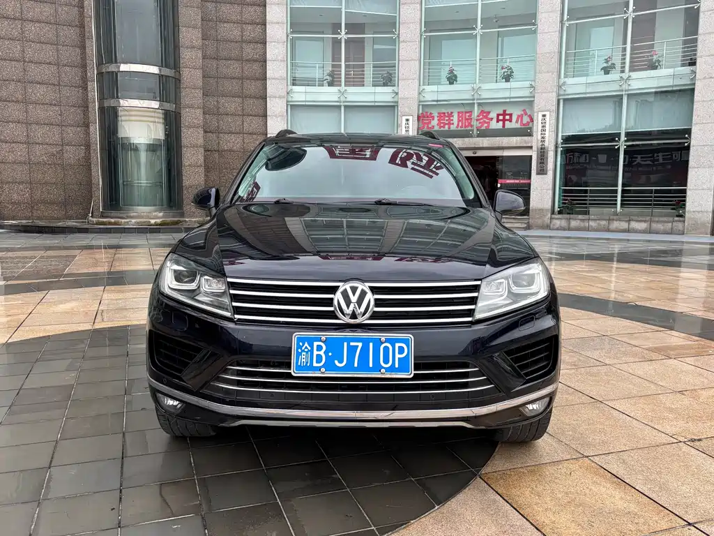 Volkswagen Touareg — фото 2