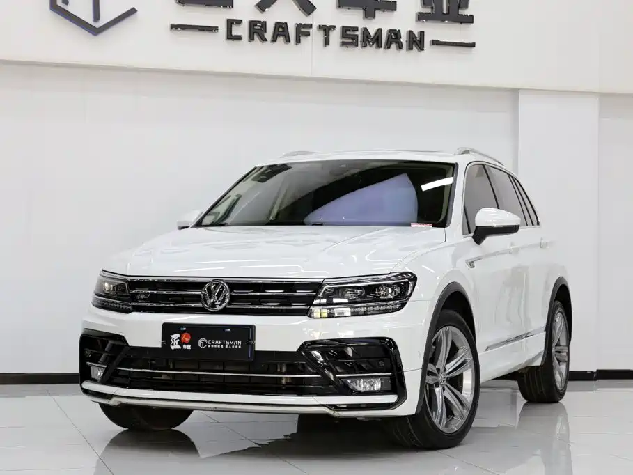 Volkswagen Tiguan — фото 2