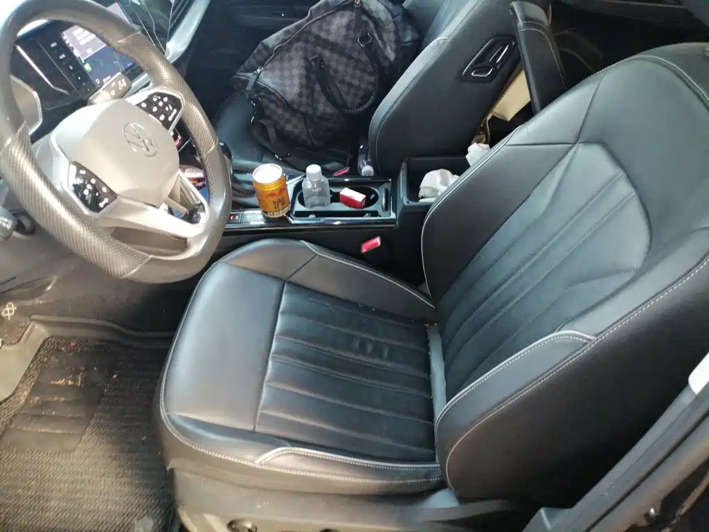 Volkswagen Passat — фото 11