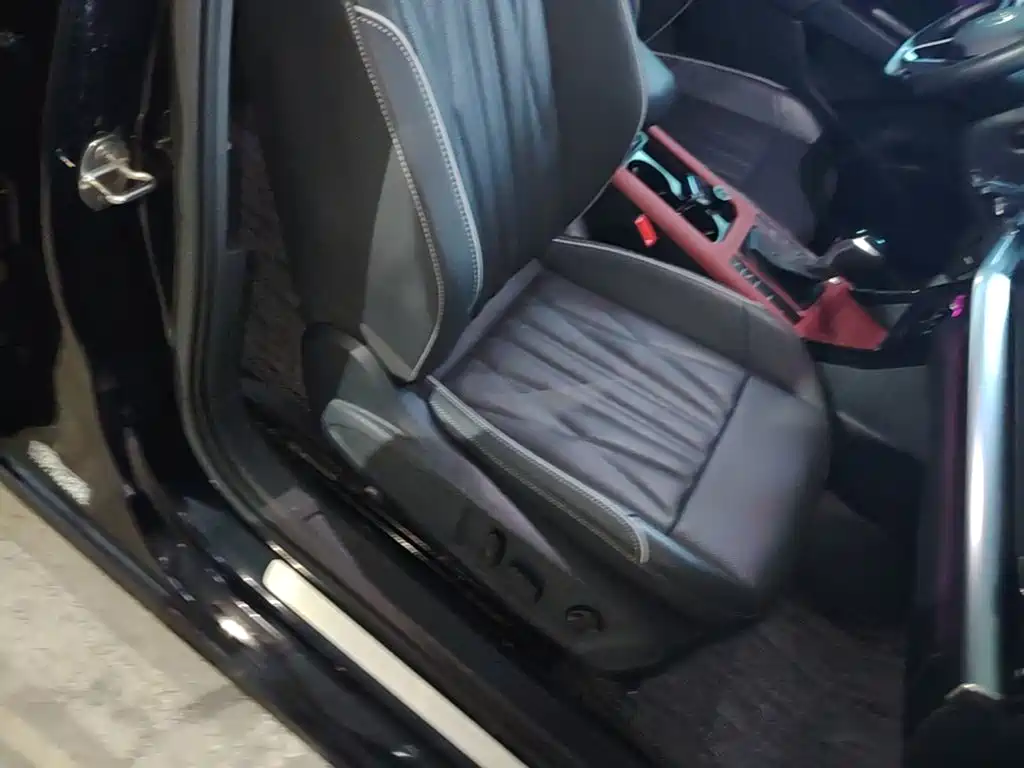 Volkswagen Passat — фото 25