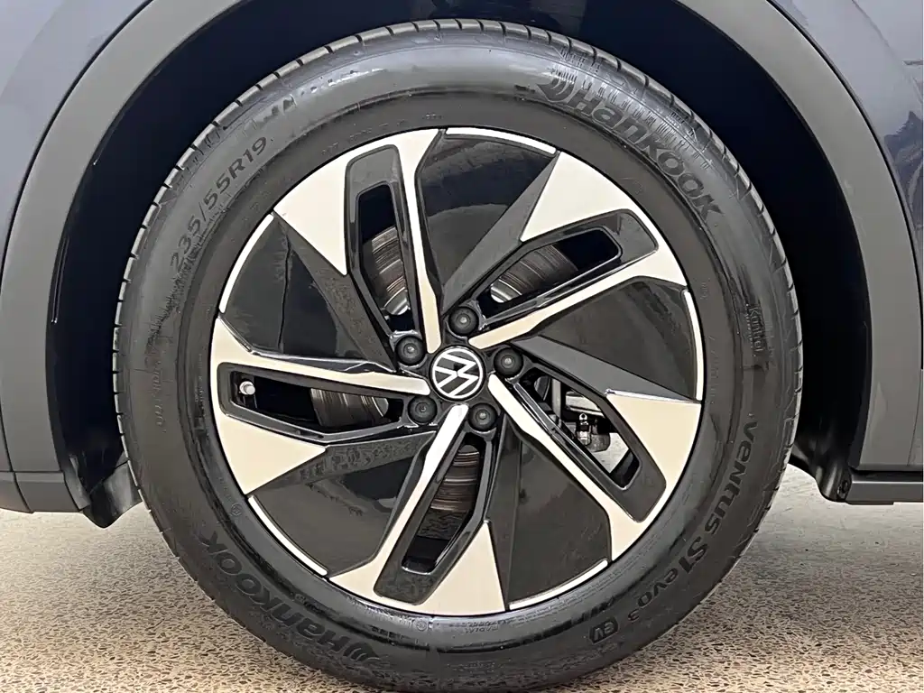 Volkswagen ID.4 Crozz — фото 10