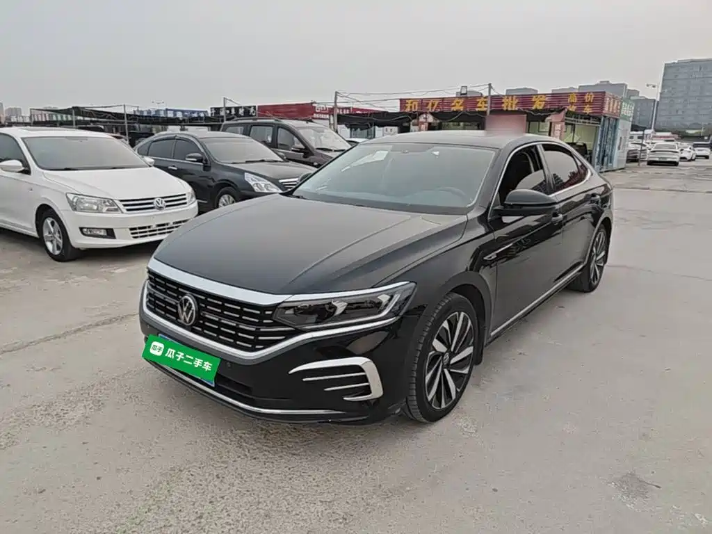 Volkswagen Passat — фото 2
