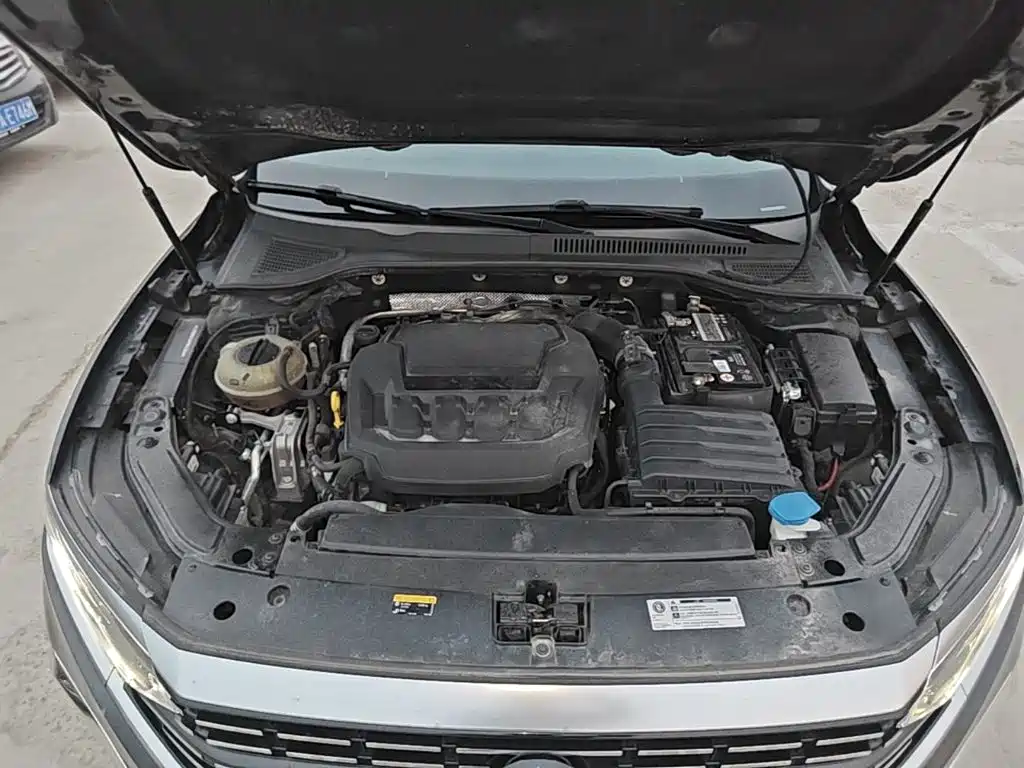 Volkswagen Passat — фото 20