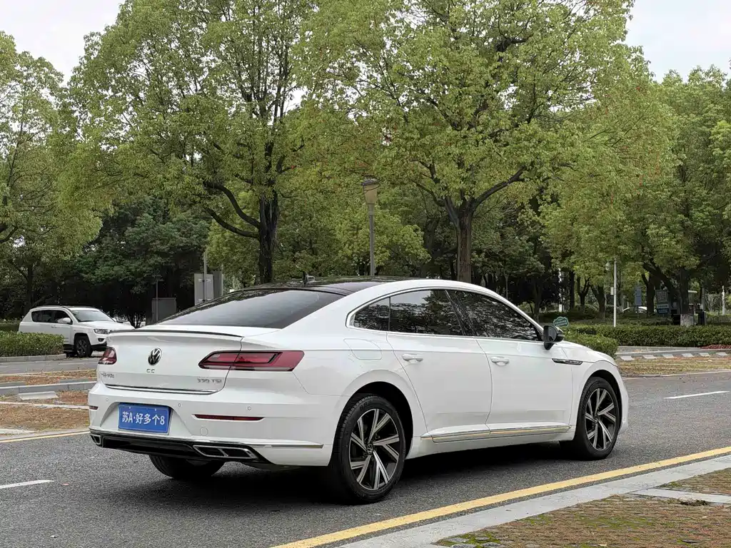 Volkswagen CC — фото 19