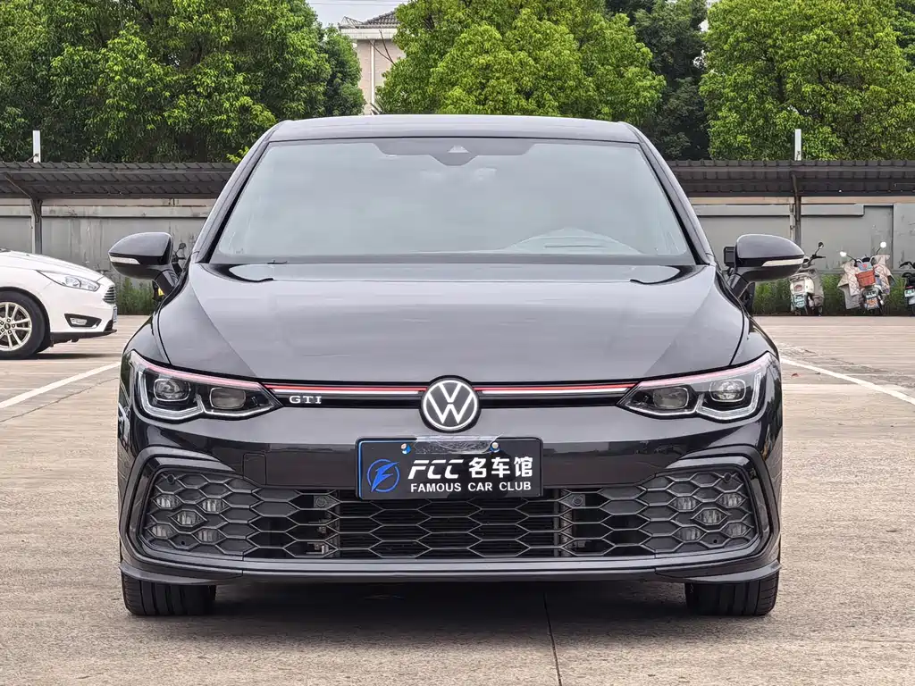 Volkswagen Golf GTI — фото 2