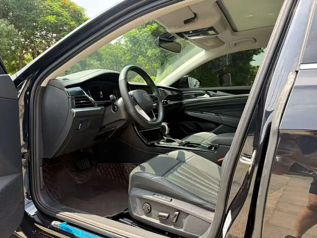 Volkswagen Passat — фото 4