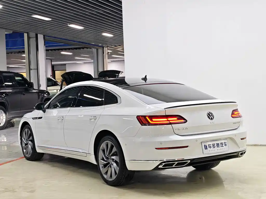 Volkswagen CC — фото 5