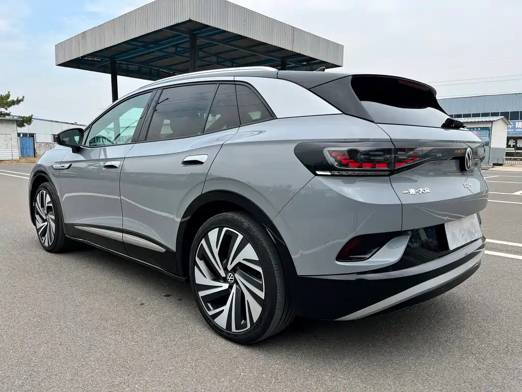 Volkswagen ID.4 Crozz — фото 18