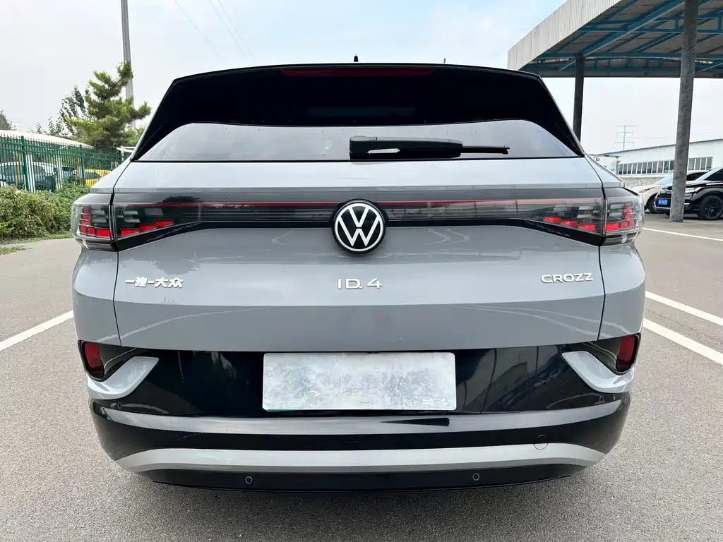 Volkswagen ID.4 Crozz — фото 19