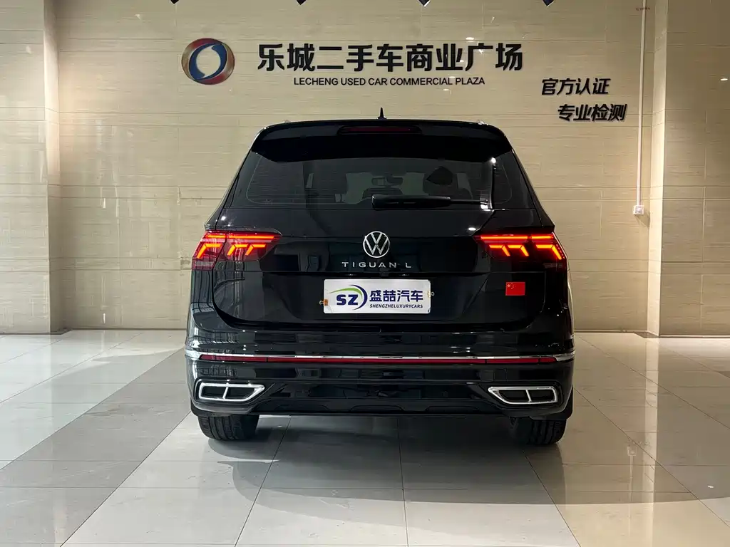 Volkswagen Tiguan L — фото 21