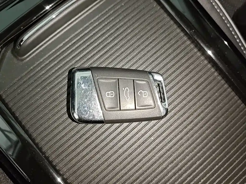 Volkswagen Passat — фото 9