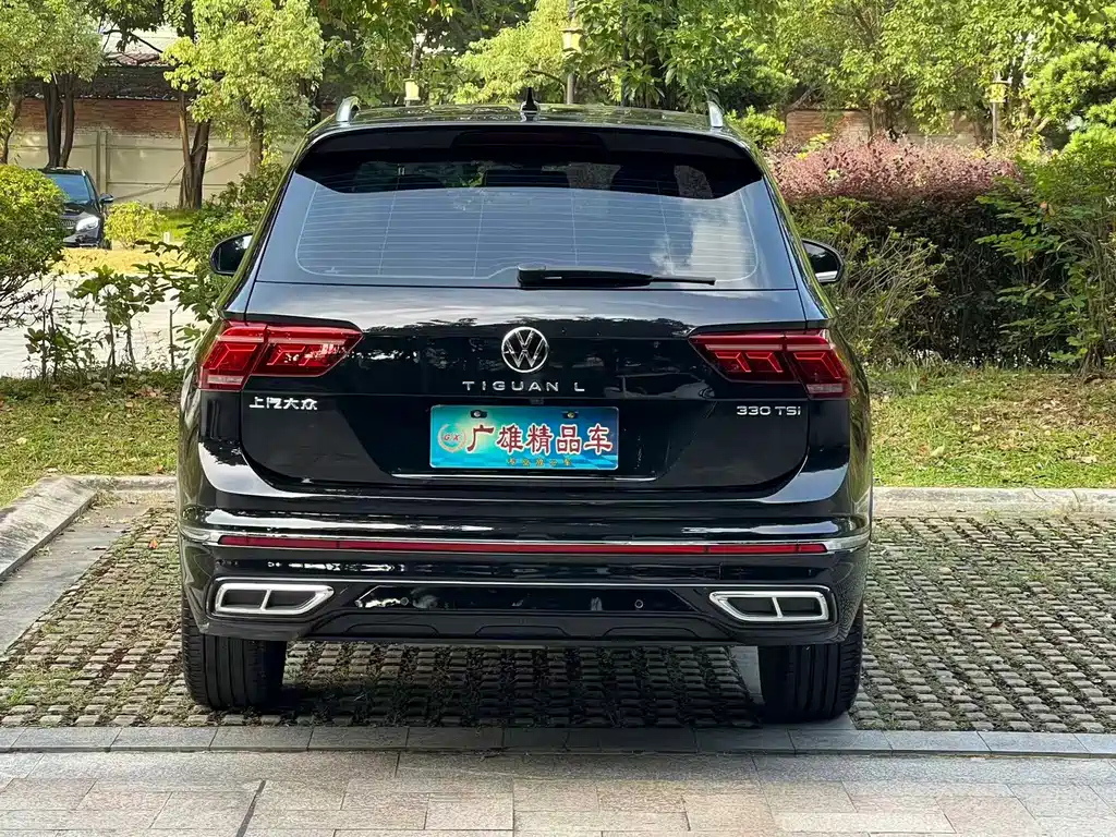 Volkswagen Tiguan L — фото 6