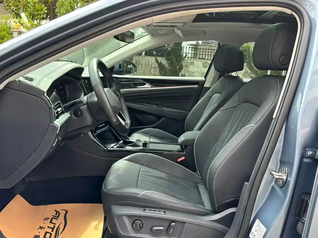 Volkswagen Passat — фото 3