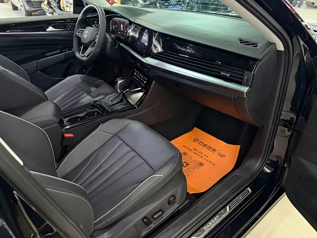 Volkswagen Passat — фото 17