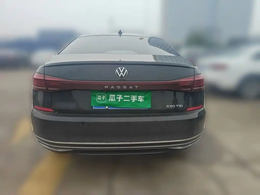Volkswagen Passat — фото 3