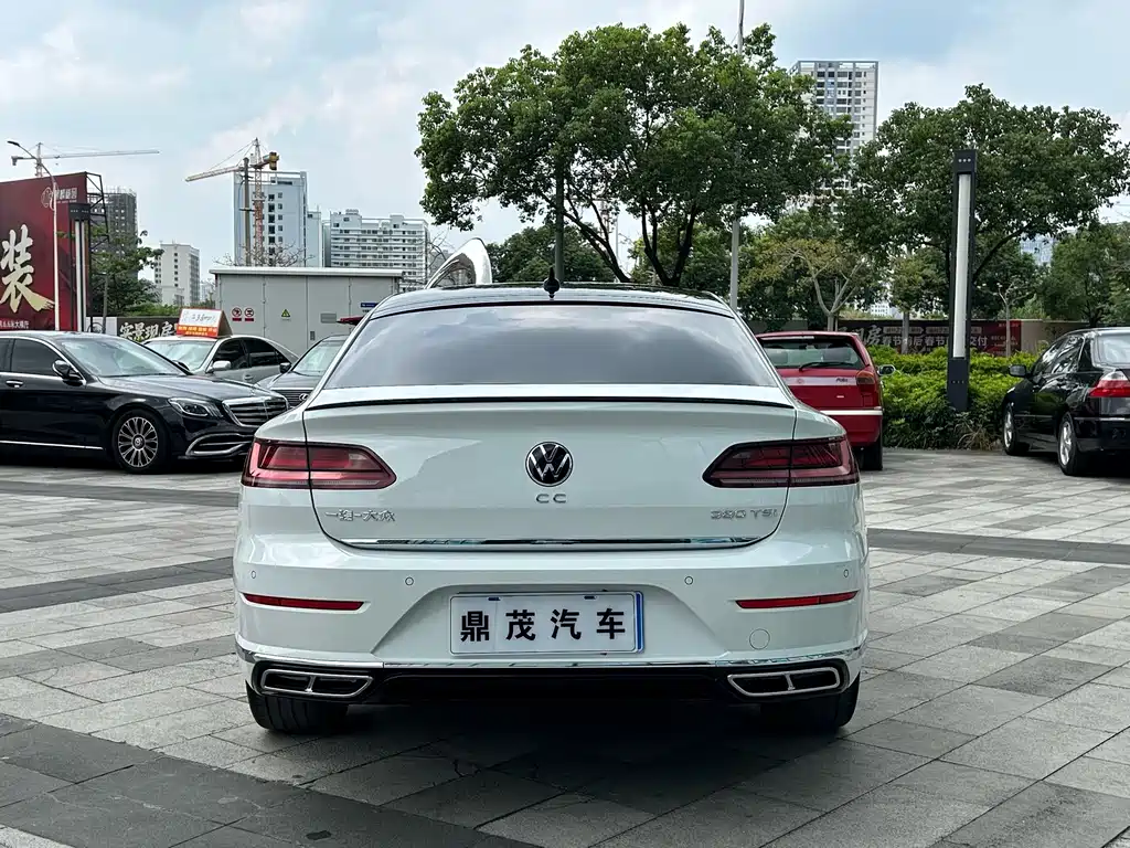 Volkswagen CC — фото 4