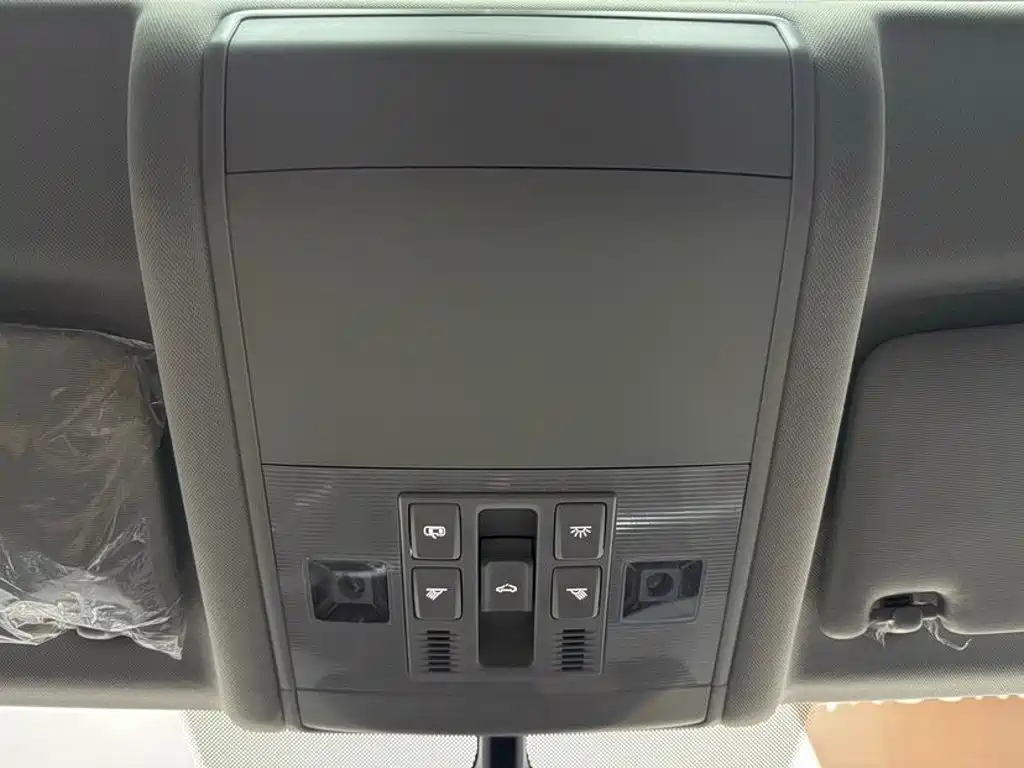 Volkswagen Passat — фото 15