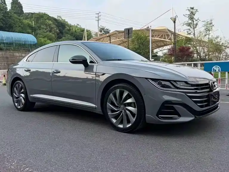 Volkswagen CC — фото 3