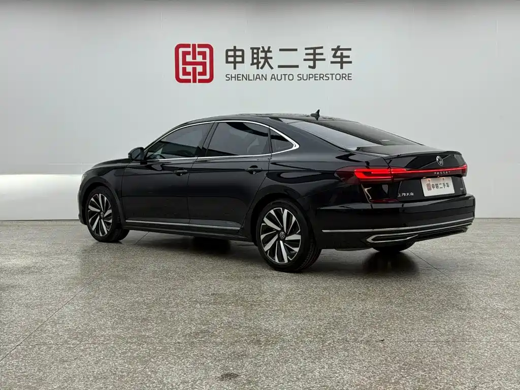 Volkswagen Passat — фото 3