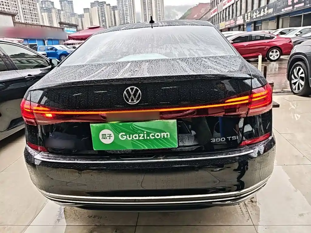 Volkswagen Passat — фото 6